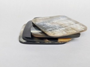 Sous-verres en corne de buffle naturelle, faits à la main, ensemble de sous-verres de luxe - Product Image 3