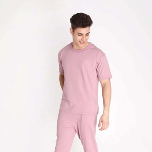 Ensemble coordonné imprimé élégant et tendance pour hommes-Parfait pour les vêtements décontractés et les sorties d'été-Tissu de haute qualité - Product Image 2