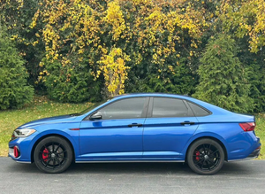 รถยนต์ Volkswagen Jetta GLI Sport ปี 2024 ของแท้ 100% ขาย - Product Image 4