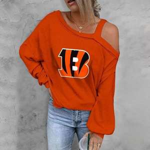 Sweat-shirt à capuche décontracté à manches longues en tissu respirant de style équipe de football américain imprimé en 3D personnalisé pour adultes - Product Image 3