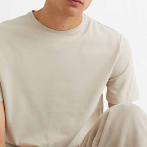 Vente en gros T-shirt uni personnalisé de haute qualité à manches courtes et col rond pour hommes, votre conception, impression, séchage rapide T-shirt pour hommes - Product Image 4