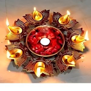 Diyas en métal pour Diwali Diyas en fer faits à la main pour décoration Diwali fabriqués à la main forme ronde Diya métal Urli 2024 - Product Image 5