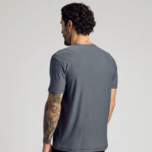 ผู้ผลิต/เครื่องแต่งกายแบบสตรีทแวร์สำหรับผู้ชายเสื้อยืดผ้าคอตตอน100% ใส่สบายใส่ทุกวันทันสมัยออกแบบได้ตามต้องการ - Product Image 2