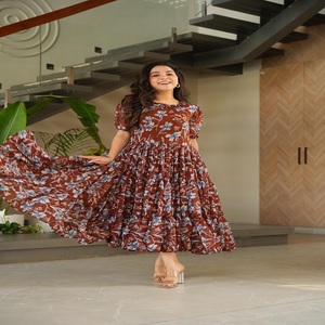 Nouvelle Arrivée Designer Outfit Faux Georgette Frock Imprimé Floral Fourniture en gros à bas prix Achats en ligne Inde à vendre - Product Image 1