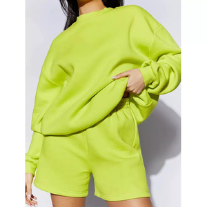 Ensemble short et sweat-shirt pour femme, taille plus, en élasthanne/polyester, col rond uni, respirant, confortable, tricot - Product Image 1