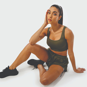 Shorts pour femmes à taille mi-haute, 100% coton, taille élastique, sportifs, poche cachée, doublure respirante, séchage rapide, coupe ajustée, Olympiad Industries - Product Image 6