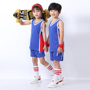 Ensemble d'entraînement de basketball personnalisé, nouveau style, 100 % polyester, respirant, antibactérien, durable, pour la vente en gros - Product Image 5