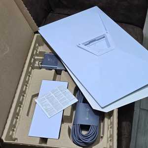 Kit de Acceso Universal a Banda Ancha Satelital Starlink V4 - Product Image 1