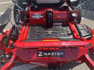 Tondeuse autoportée professionnelle Toro Z Master 6000 72967 de 60 pouces à rayon de braquage zéro, 31 CV, moteur Kawasaki FX921V, suspension MyRIDE, modèle commercial 2026 - Product Image 4