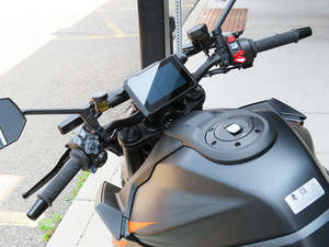 Offre Annuelle 2025 : Nouvelles Motos KTM 1390 Super Duke R EVO - Product Image 6