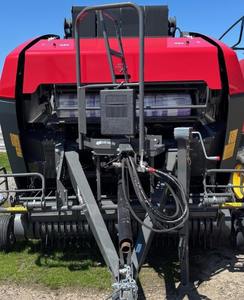 Nueva empacadora redonda Massey Ferguson RB4180V, empacadora de heno redonda pequeña, equipo agrícola automático con componentes de motor central - Product Image 6