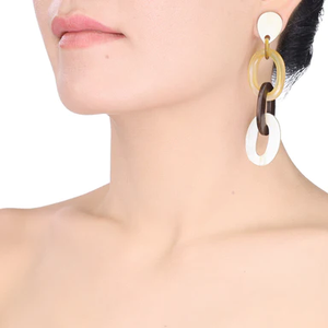 Meilleure qualité 100% naturel écologique sud-africain corne de boeuf lustre boucles d'oreilles faites à la main en Inde pour les femmes et les filles - Product Image 6