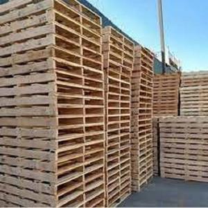 Paletas de madera EURO EPAL, hoja deslizante de plástico de doble cara de 4 vías para transporte logístico, disponible en madera de pino - Product Image 1