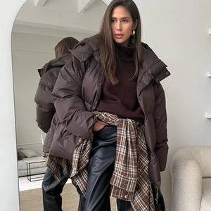 Traje de moda 2025, venta en línea, chaqueta de burbujas para mujer, recién llegado, precio barato, chaqueta acolchada ligera para mujer - Product Image 4