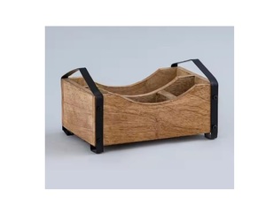 Ensemble d'ustensiles de cuisine en bois couverts Caddy plateau cinq sections avec poignée en métal de finition polonaise en bois naturel pour l'organisation - Product Image 1