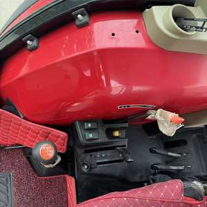 Tracteur à roues Massey Ferguson S1304-C d'occasion en excellent état, 120 CV, avec moteur, pompe à engrenages et boîte de vitesses - Product Image 2