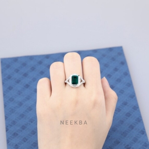Unique 7*9 mm Emerald Shape Lab Grown Emerald 925 Sterling Silver Ring May Birthstone Ring Emerald Shape Silver Engagement Ring - Product Image 5