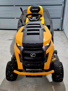 ขายรถตัดหญ้าแบบนั่งขับ Cub Cadet XT2 QR106 ขนาด 106 ซม. เครื่องยนต์ Kawasaki ระบบไฮโดรสแตติก พร้อมถังเก็บหญ้า ราคาถูก - Product Image 4