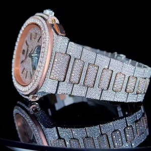 Montre pour homme de luxe, cadran en verre, mouvement à quartz, boîtier en alliage d'acier inoxydable, accent en diamant moissanite, 5 mm - Product Image 3