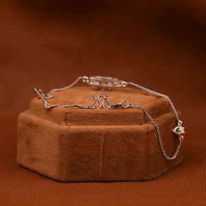 Bracelet de tennis de luxe en or massif 14KT diamants taille ronde rayonnante pour mariages ou anniversaires - Product Image 4