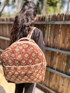 Sac à dos en coton biologique à imprimé floral Le Souvenirs, fermeture éclair, capacité de 10 kg, léger, multi-usages, style élégant et luxueux - Product Image 5