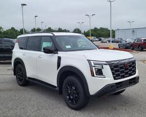 Nissan Armada PRO-4X d'occasion 2025 - Prêt à être expédié - Product Image 1