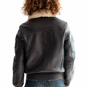 Veste de vol en cuir pour hommes de haute qualité avec design et caractéristiques d'aviateur authentiques vêtements d'extérieur durables et élégants - Product Image 4