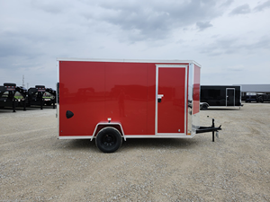 Remorque de transport fermée 6x12 2026 Cross, hauteur intérieure 78 pouces, remorque utilitaire PolyCore à nez en V, porte à rampe, essieu simple - Product Image 2