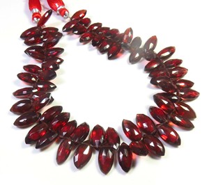 ลูกปัดพลอยโกเมน Mozambique 100% 11X5-13X6มม. ลูกปัดสีแดงโกเมนแอฟริกันเส้น9" - Product Image 3