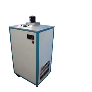 Aparato para determinar la temperatura de niebulización y el punto de fluidez de productos petrolíferos ASTM D97 - Product Image 1