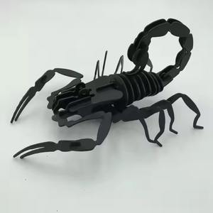 แมงป่องฟิล์มโลหะตกแต่งผนังสำหรับตกแต่งภายในบ้านหรูหรารูปภาพตกแต่งผนังผู้ผลิตจากเวียดนาม - Product Image 1