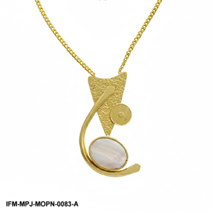 Collier pendentif géométrique en nacre plaqué or, bijou coquillage abstrait, pièce maîtresse moderne et minimaliste pour femme - Product Image 2