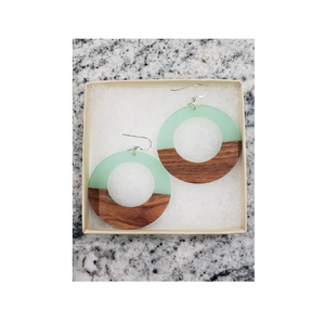 Boucle d'oreille de mode en bois et résine pour la fête utilisation quotidienne fonction de mariage avec utilisation à la main au meilleur prix - Product Image 3