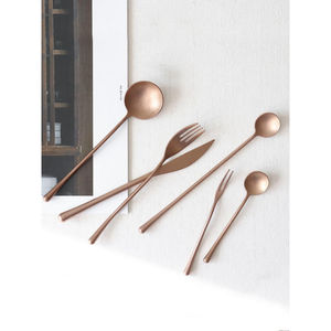 Cubiertos de calidad superior Cubiertos Utensilios de comedor Utensilios de cocina Logotipo personalizado Juego de cubiertos de alta calidad con pulido de espejo Precio bajo - Product Image 1