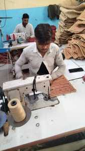 Tapis et moquette en jonc de mer de taille personnalisée traitée ronde Golden G - 65 Jute écologique Uttar Pradesh, Inde - Product Image 5