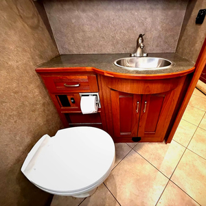 PROVEEDOR de Winnebago Forza 36G Usada de 2016 - Product Image 2