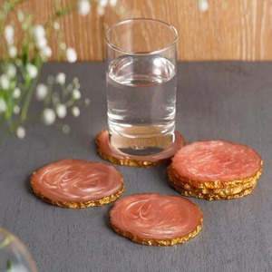 Dessous de verre en résine Cadeau chauffant Tasses à café en résine de forme irrégulière Tasse Sous-verres Conception en pierre Dessous de verre en résine au prix de gros 2025 - Product Image 4