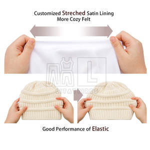 Gorros de Punto Jacquard 100% Lana del Mejor Fabricante - Unisex, Ajustables, Personalizables, de Alta Calidad - Product Image 4