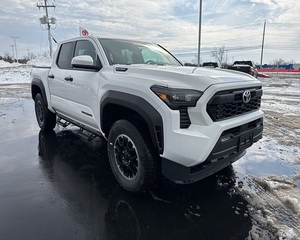 โตโยต้า ทาโคมา ปี 2025 ขับเคลื่อน 4 ล้อ 2.4 ลิตร สภาพดี พร้อมส่ง - Product Image 2