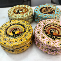 Boîte en acier faite à la main de concepteur avec la peinture de Meena belle travail de Zari avec la boîte en acier de modèle de paon pour retourner la boîte de faveur de cadeau