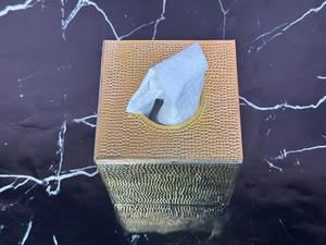 Boîte de papier de soie en laiton pour exportateur indien avec sculptures complexes, parfaite pour les intérieurs élégants, disponible à un prix abordable - Product Image 2