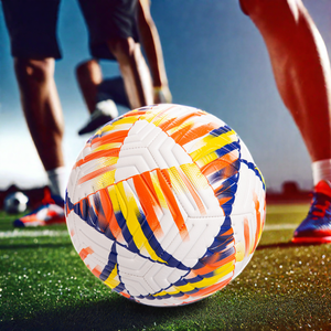 Tamaño oficial 5 Balón de fútbol americano Logotipo personalizable Cuero de PU PVC para entrenamiento de partidos - Product Image 5