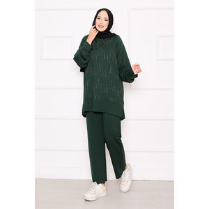 Conjunto Casual de Dos Piezas para Mujer Oysho, Cuello Asimétrico con Detalle de Piedras Brillantes, Color Esmeralda Moderno para Conjuntos - MOQ 3 Piezas - Product Image 3