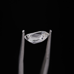 Diamant de 2,00 carats de taille Ashoka, cultivé en laboratoire, couleur EF, clarté FVS1, certifié, diamant créé en laboratoire avec rapport IGI - Product Image 6