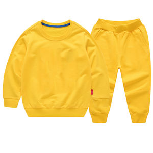 Tenue de sport élégante pour enfants Survêtement Ensemble deux pièces parfait pour garçons et filles Idéal pour tenue décontractée et athlétique Prix de gros - Product Image 6