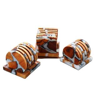 Posavasos de madera para tazas de café de tamaño estándar a un precio asequible - Product Image 1