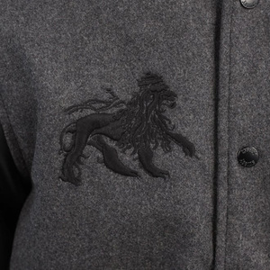 Blouson de baseball Blouson de baseball Streetwear pour homme Veste de baseball à manches longues légère boutonnée Veste Letterman pour homme - Product Image 3