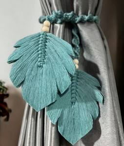 Attaches de rideau en macramé bohème : Attache de fenêtre en coton fait main - Product Image 1