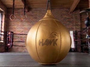 KLTW INT'L Ballon de vitesse de boxe à double extrémité, sac de frappe lourd en cuir PU, avec attache élastique, pour entraînement de réflexes à domicile, en salle de sport et MMA - Product Image 5