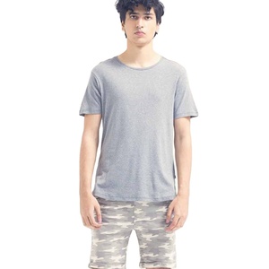 Camiseta de cuello redondo de algodón transpirable súper suave y ecológica de alta calidad para hombre, Regular diseño clásico de ajuste, logotipo estampado completo - Product Image 1